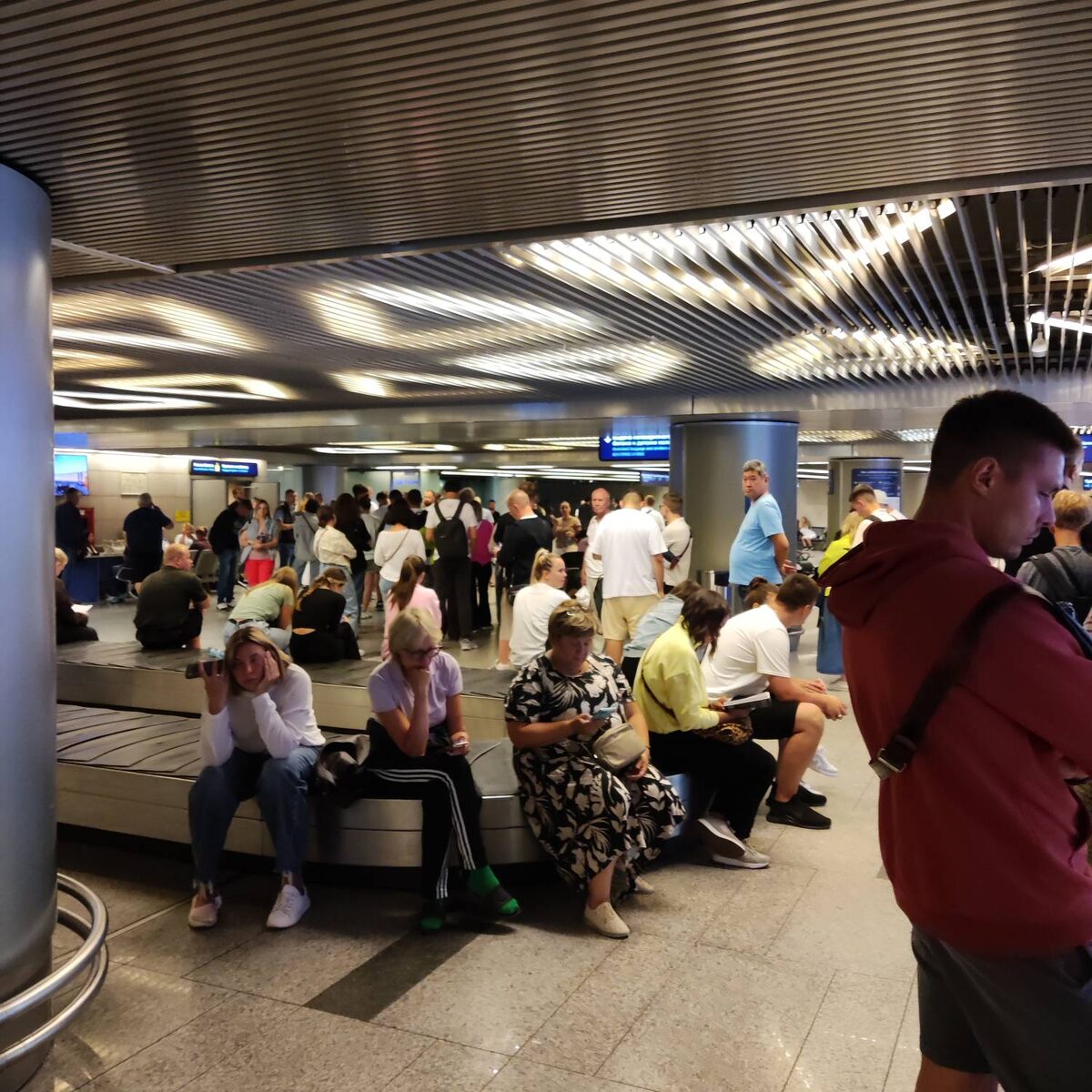 Приношу извинения тем, чьи лица видны