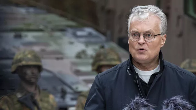 © Фото
Ну, очень грозный Науседа