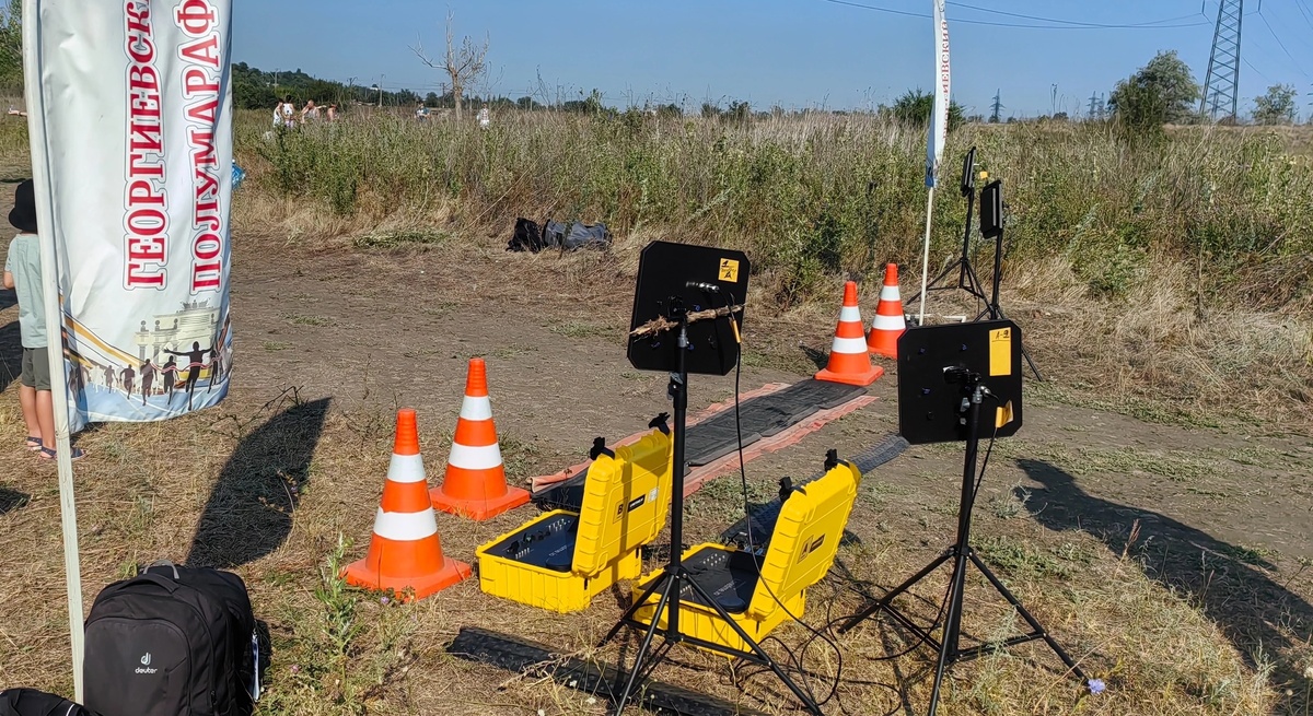 Оборудование для электронной фиксации результатов. Фото от фотографов Георгиевского полумарафона.