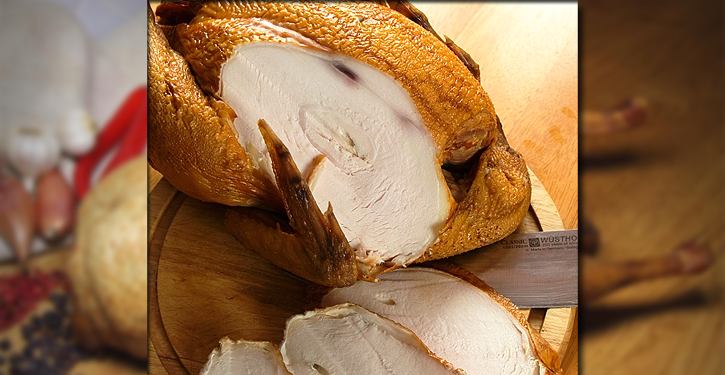 Курица горячего копчения в коптильне