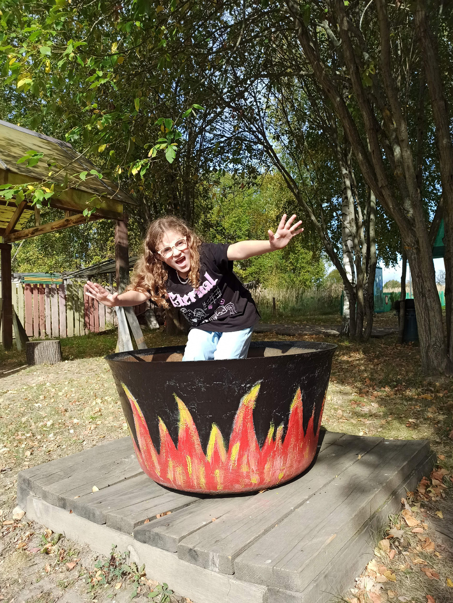 Да, детей воспитывать сложно...