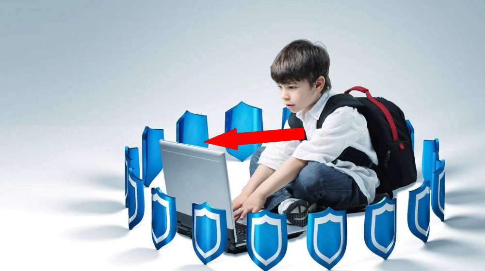    Как защитить ребенка в интернете без слежки и скандалов