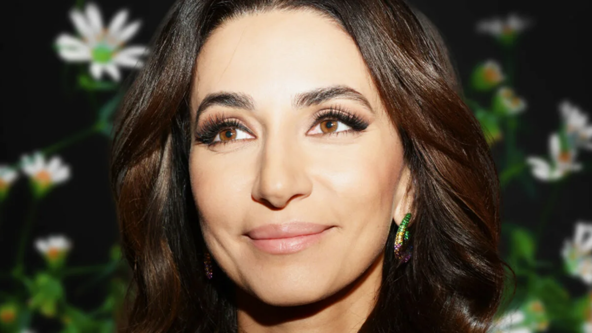 Певица Зара