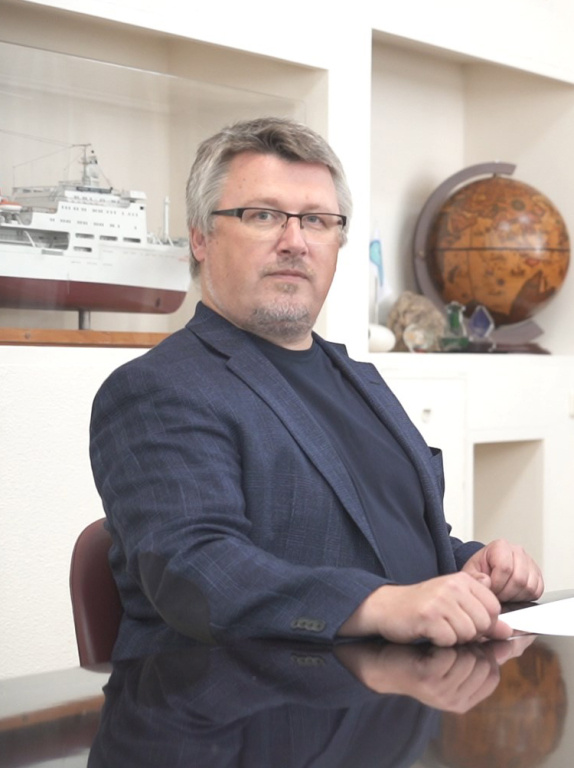 В.В. Кременецкий, к. ф.-м.н., заместитель директора ИО им. П.П. Ширшова РАН по флоту, руководитель Центра морских экспедиционных исследований, руководитель Центра коллективного пользования "Научный флот ИО РАН" / Фото: пресс-служба ИО им. П.П. Ширшова РАН  📷
