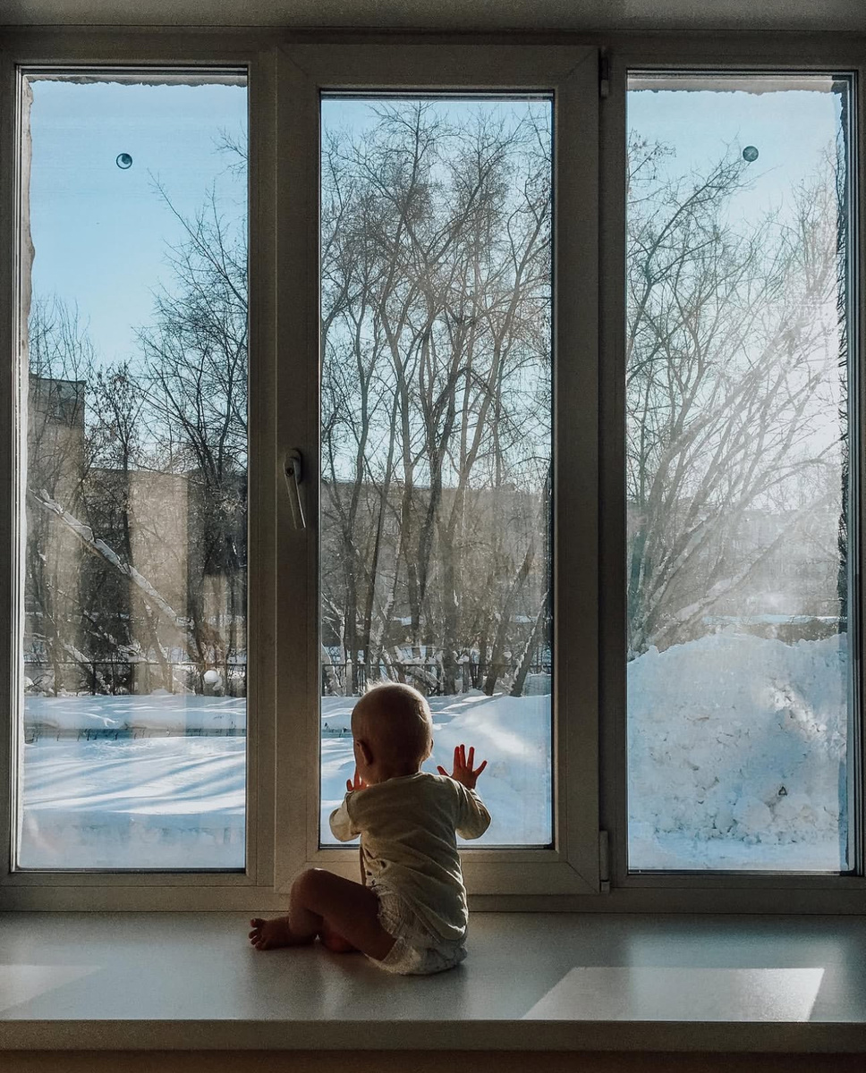 Фотографии в больницах у окна впоследствии станут нашей традицией 