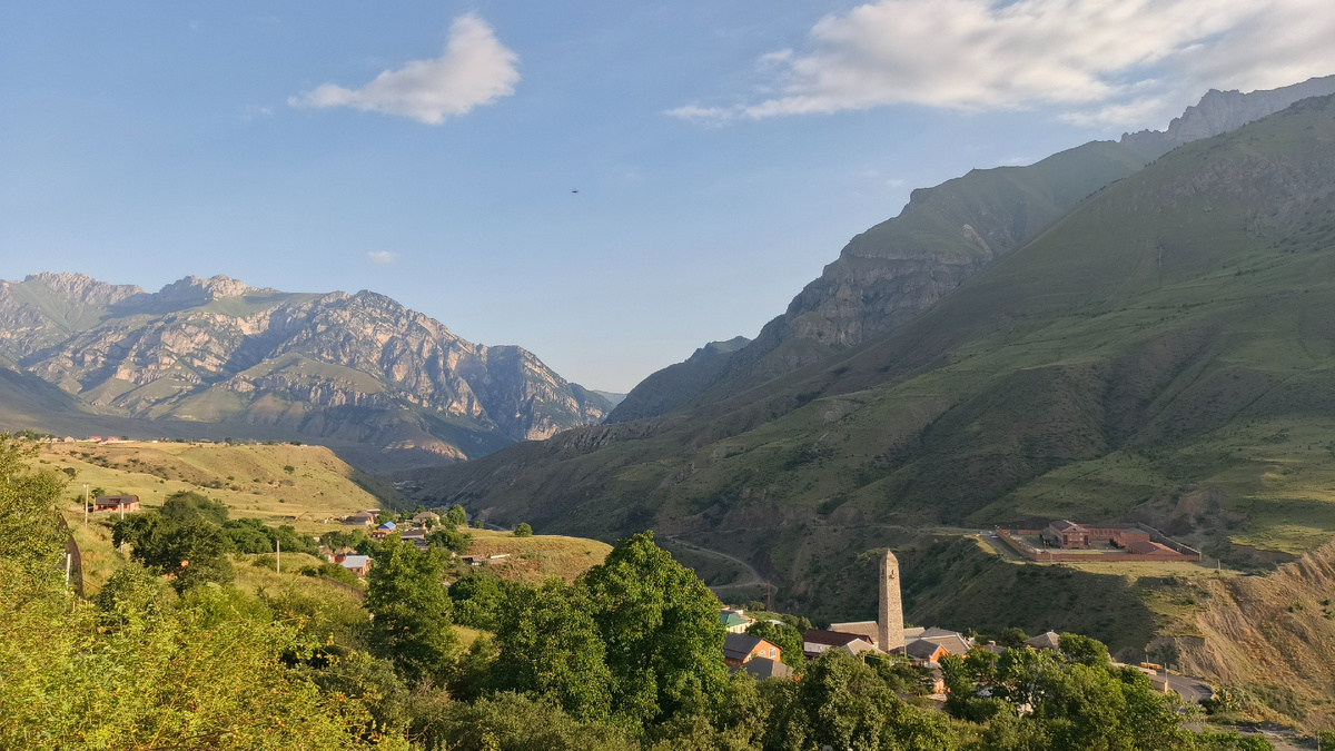 Посёлок Джейрах 25.07.2025. Фото автора. 