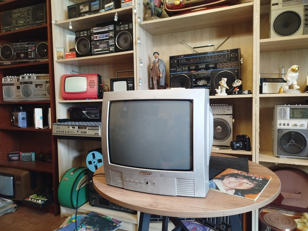 SanYO c14-14r