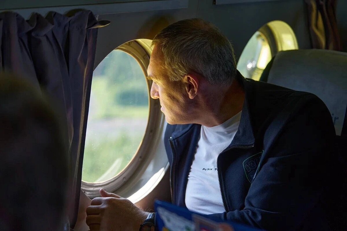    Губернатор Югры посетил туристические и промышленные объекты в Березовском районе