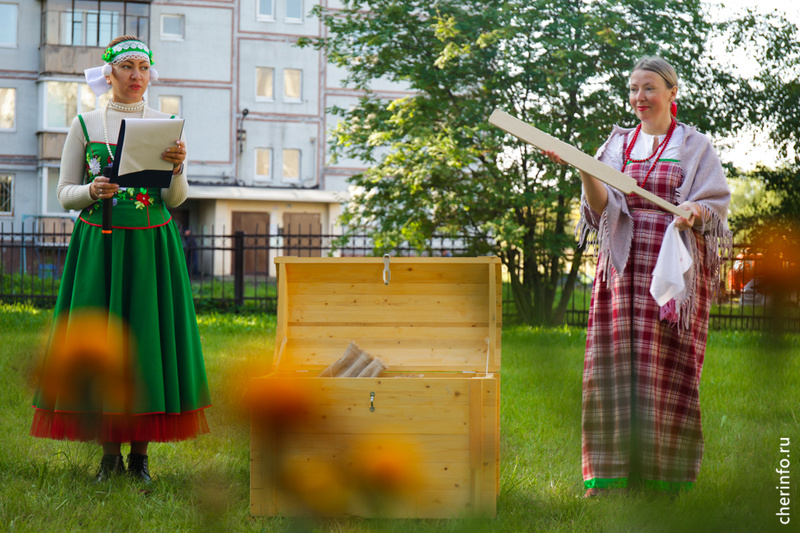    Шесть детсадов Череповца и столько же в Вологде получат инвентарь для народных игр.
