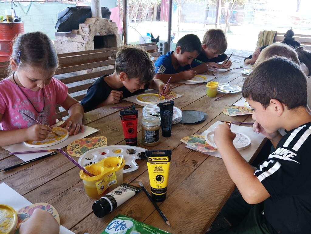 Листайте вправо, чтобы увидеть больше изображений