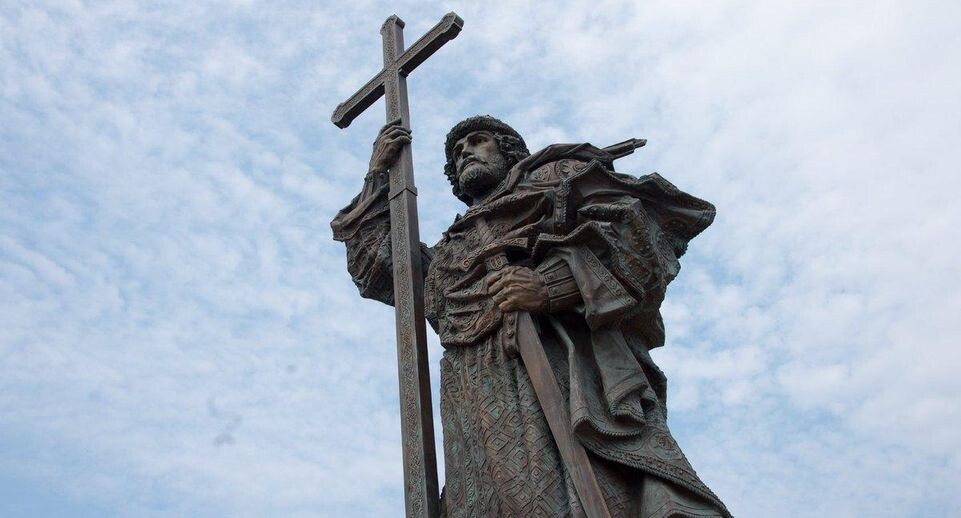    Sergey Sobyanin/Twitter.com/ Памятник князю Владимиру в Москве / www.globallookpress.com