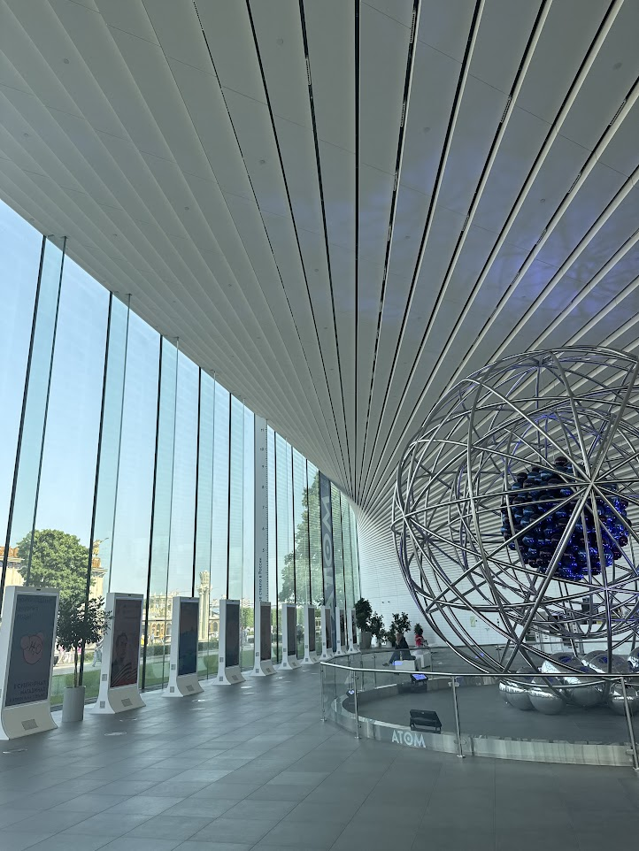 Отличное фото получится на фоне! 