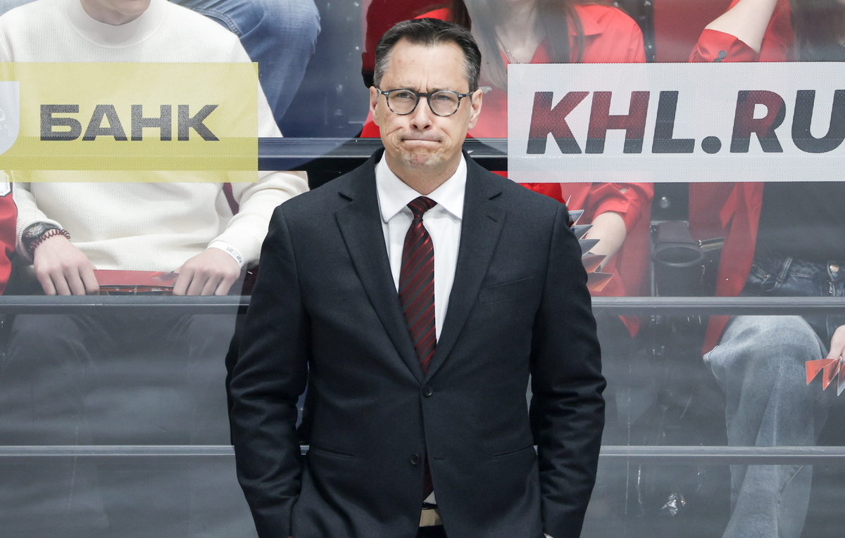    Главный тренер "Авангарда" Ги Буше  Кирилл Кухмарь/ТАСС