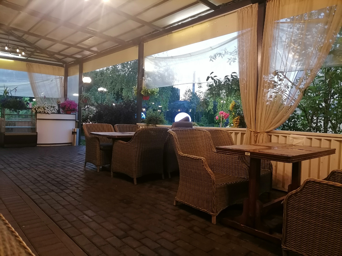 Народу почти нет