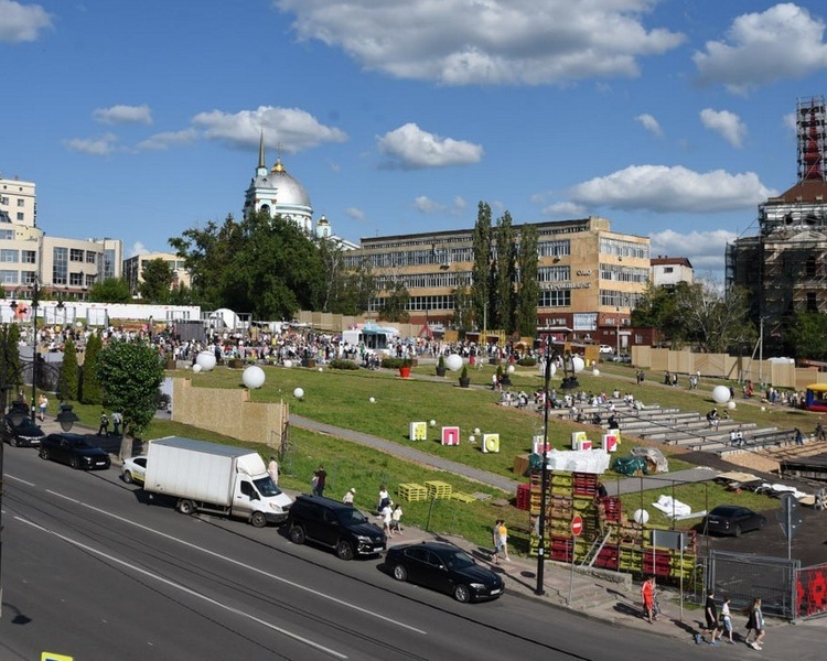     В Курске на Полугоре создают доступную среду