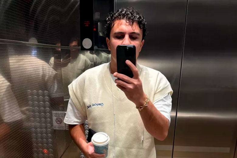    Социальные сети