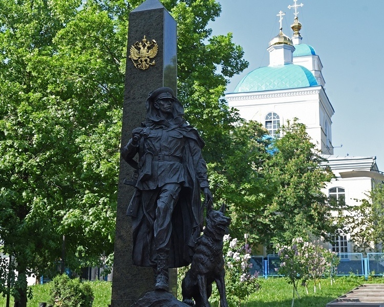     В Курске будут отреставрированы ещё два объекта воинской славы