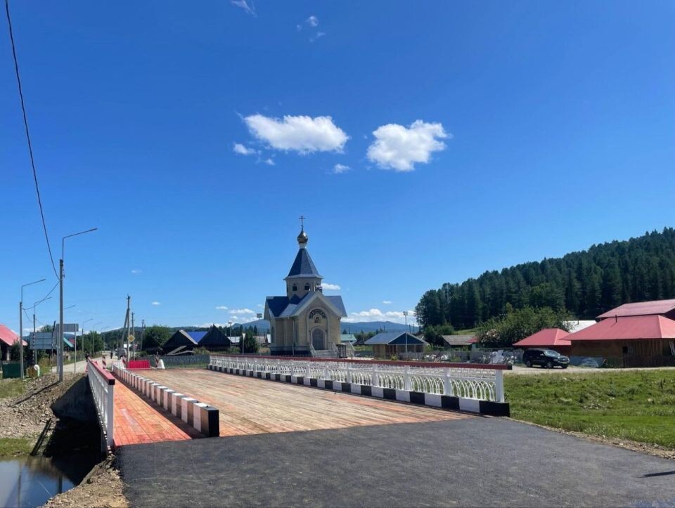    Мост через реку Ынырга. Источник: Горно-Алтайавтодор