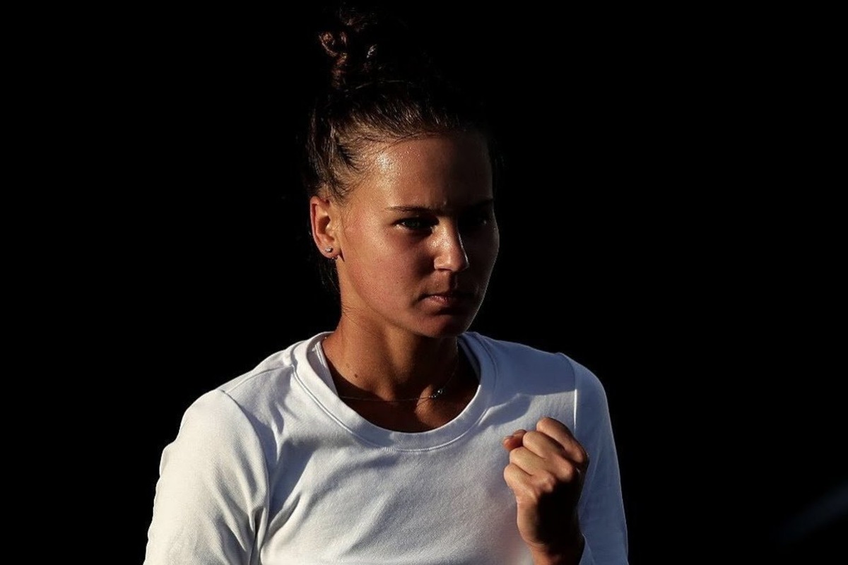   скриншот из видео «Veronika Kudermetova vs. Samantha Stosur | 2020 Hobart First Round | WTA Highlights» с канала «WTA»