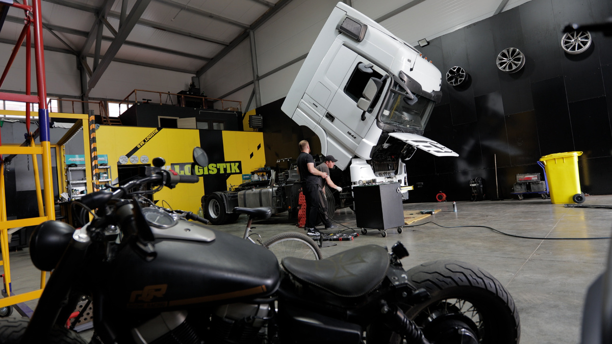 Вадим Казбекович Цагараев - VK LOGISTIK как обновить Mercedes Actros