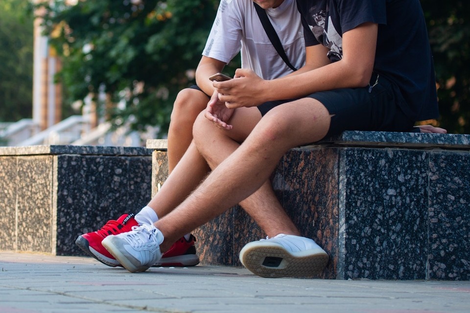 Видео с "воспитательной беседой" с элементами рукоприкладства попало в сеть. Фото: Оксана Зуйко