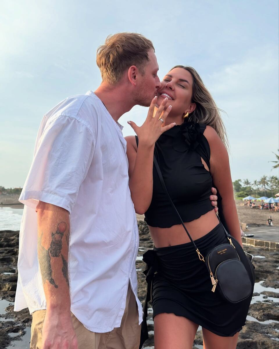 Дан Подлецкий сделал Майи предложение руки и сердца