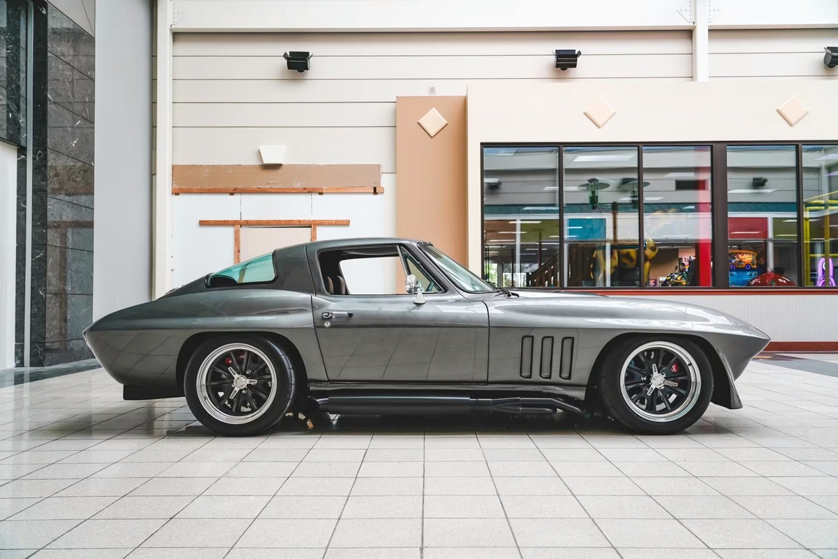    Оцените суперагрессивный и харизматичный экстерьер!