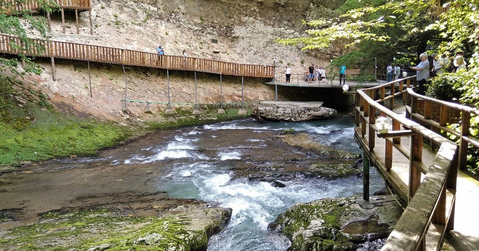 Секретное побережье: как отдохнуть в Абхазии лучше, чем в Сочи