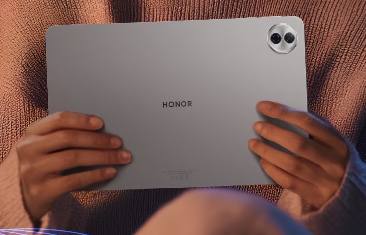 В России доступны версии с 8 ГБ ОЗУ и 128 или 256 ГБ ПЗУ