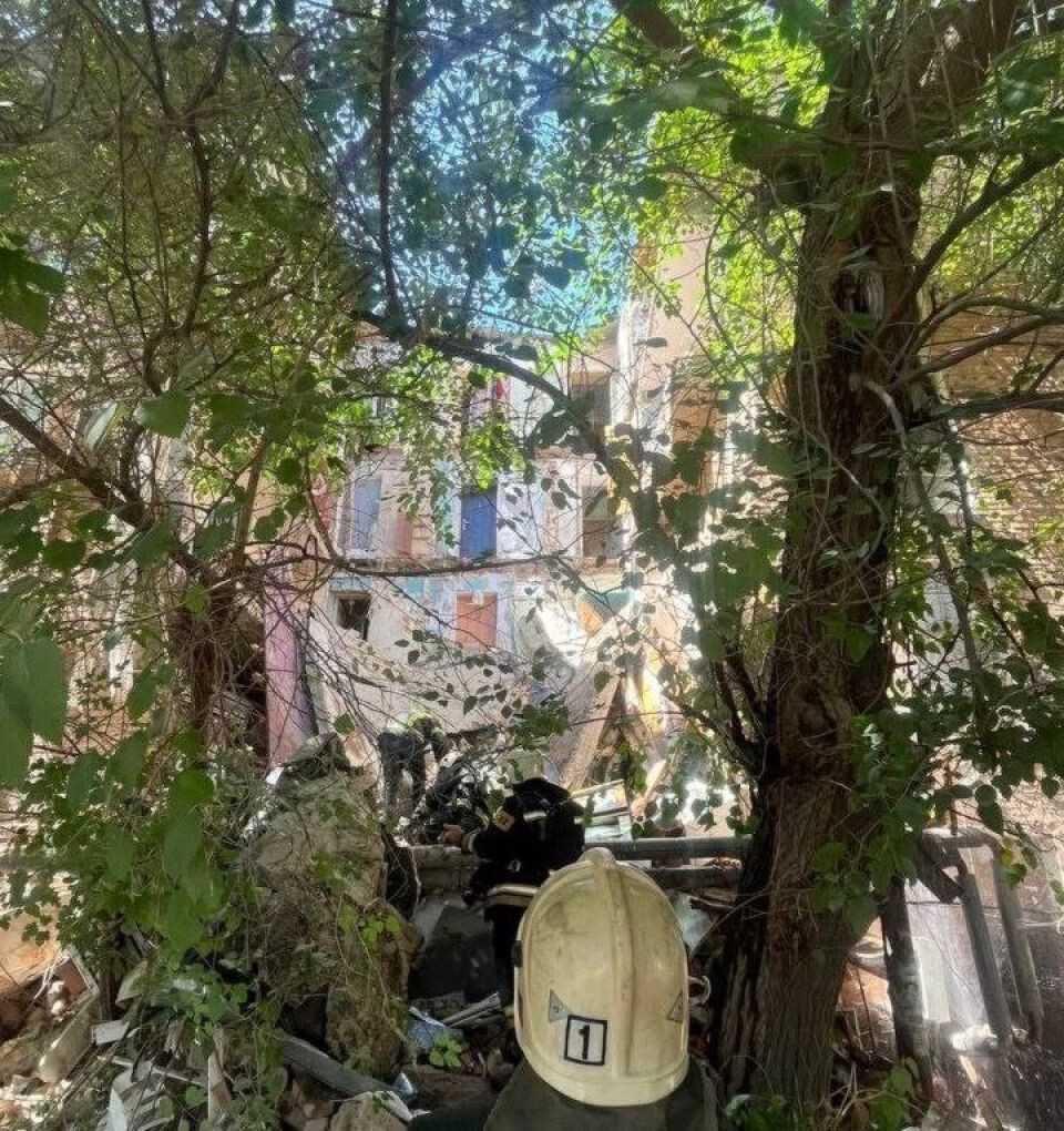    Обрушенный дом в Астрахани. Источник: МЧС России