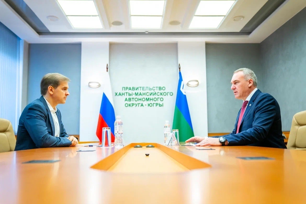    Руслан Кухарук провел встречу с начальником Управления Президента РФ по общественным проектам Сергеем Новиковым