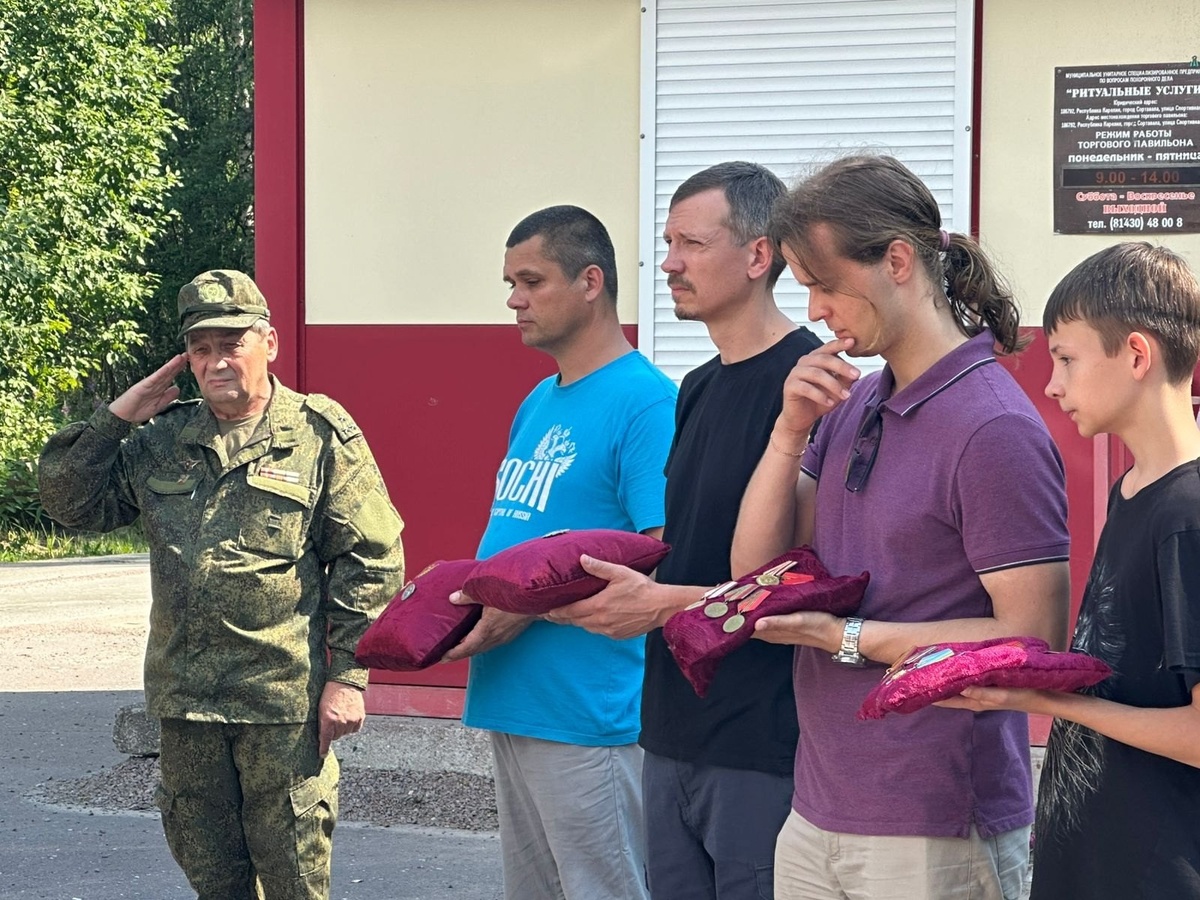 Листайте вправо, чтобы увидеть больше изображений