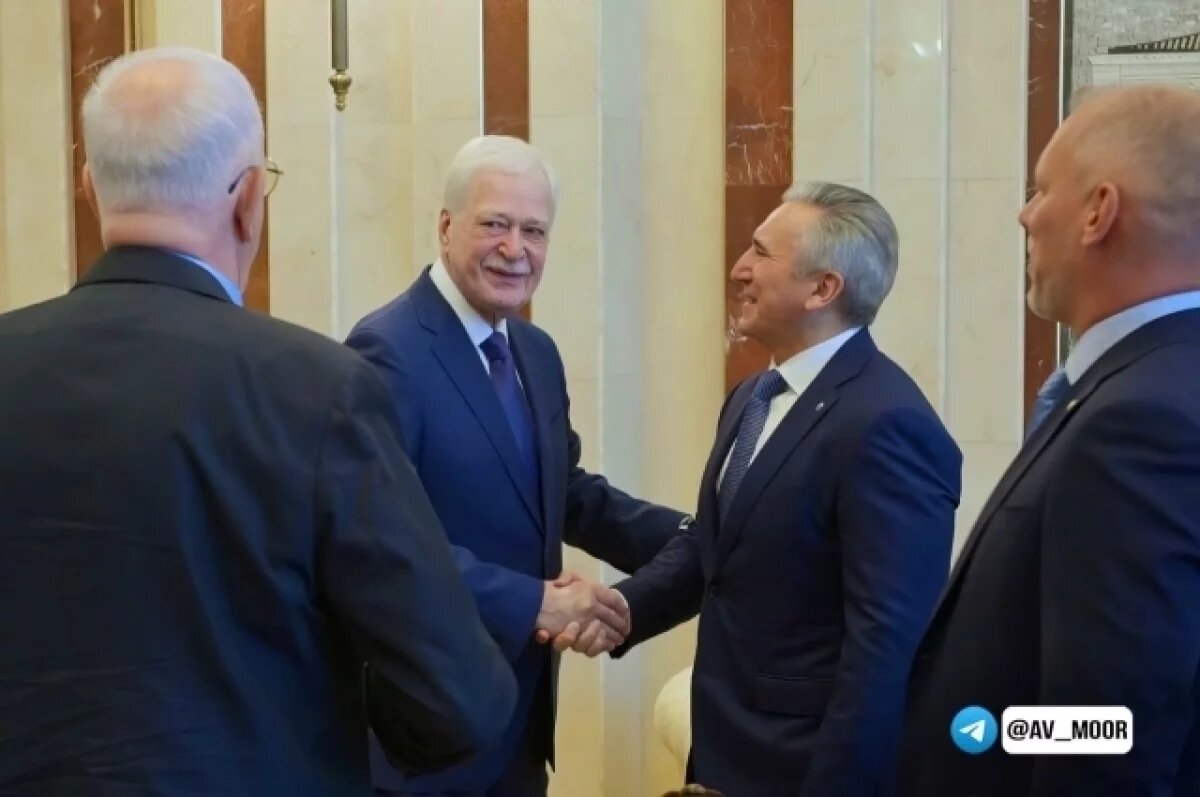    Делегация Тюменской области встретилась с российским послом в Минске