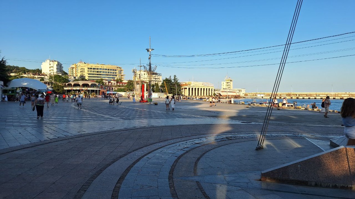 Вид из машины.