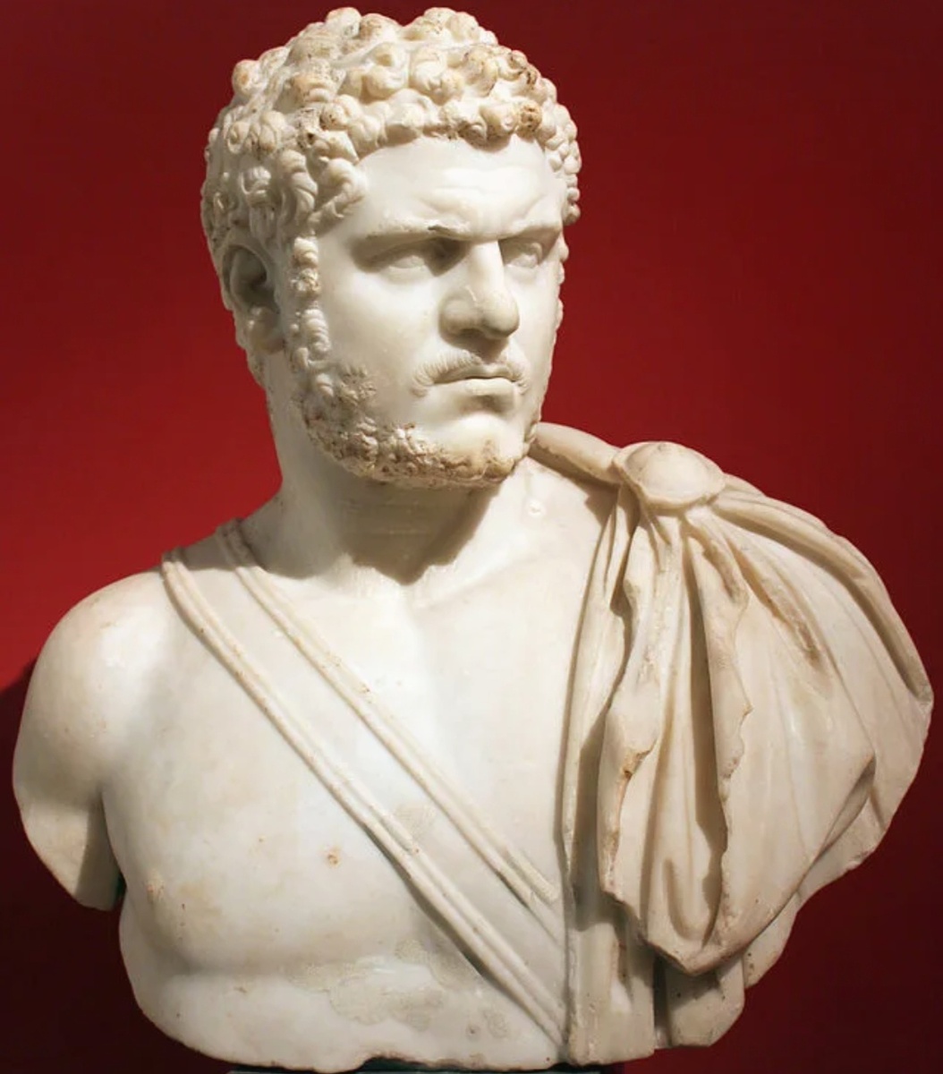 Бюст Каракаллы. Неаполь, Национальный археологический музей. 