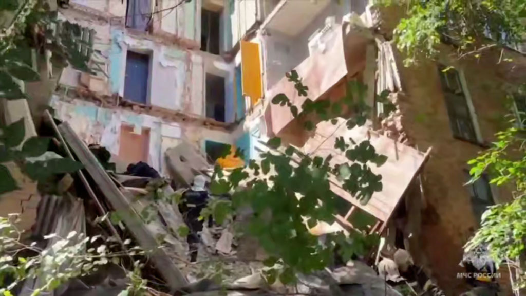 Исочник https://newdaynews.ru/pict/arts1/85/80/858069_b.jpg