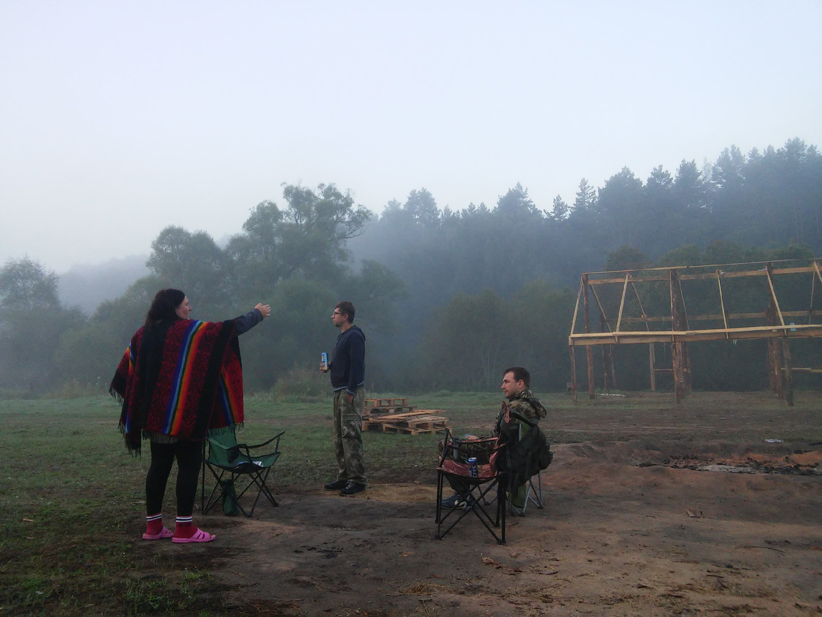 август 2017 года