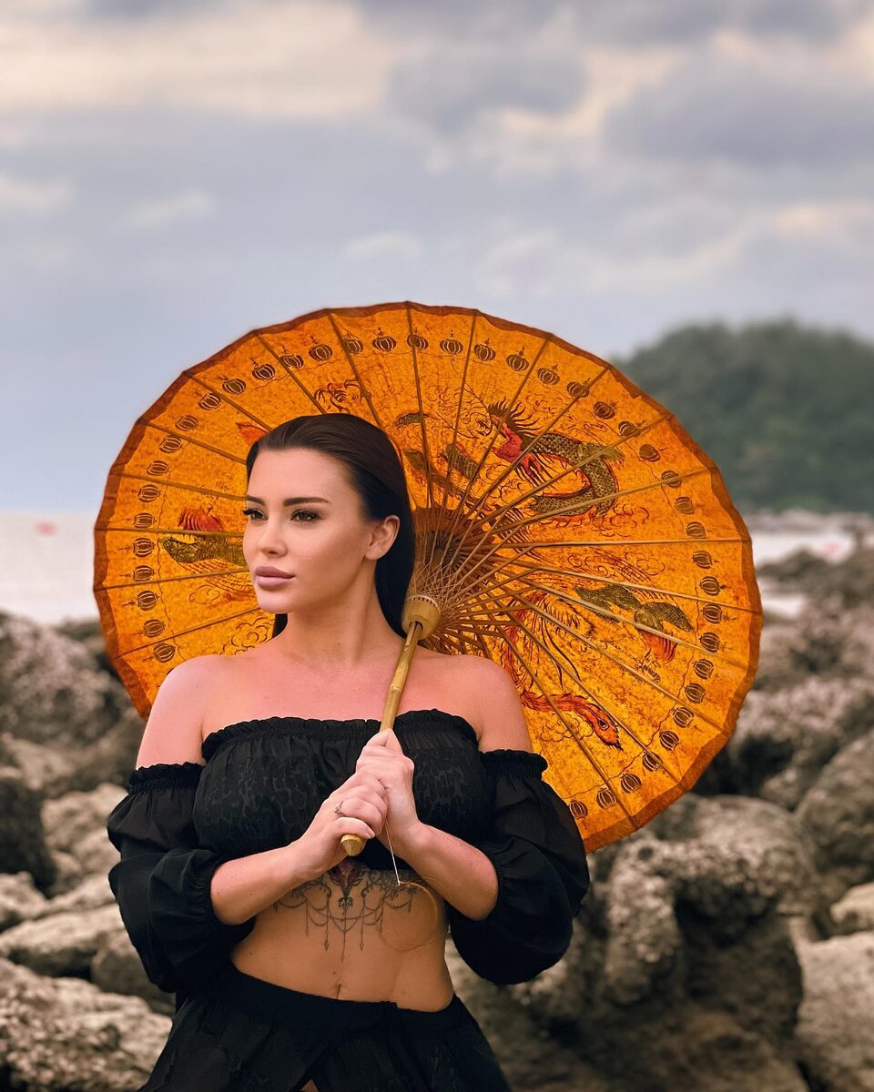 Анна Якунина