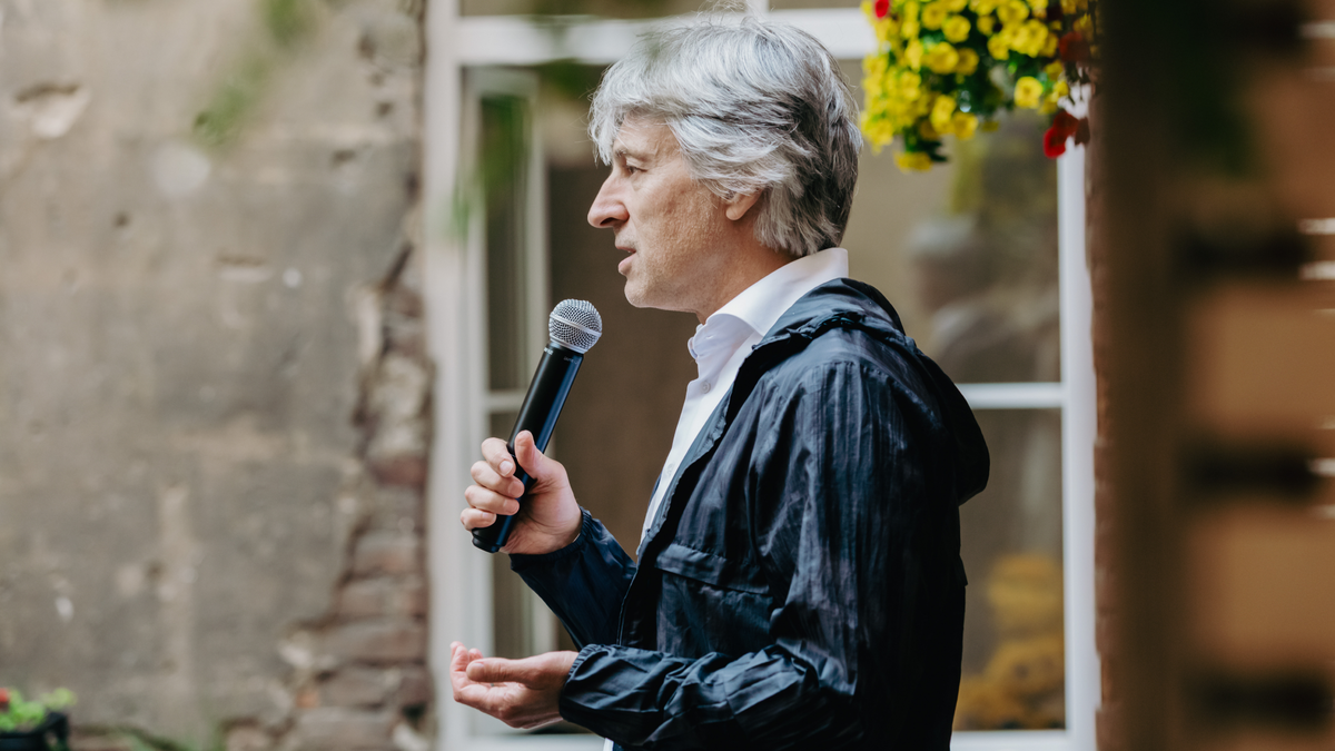 © Европейский университет в Санкт-Петербурге