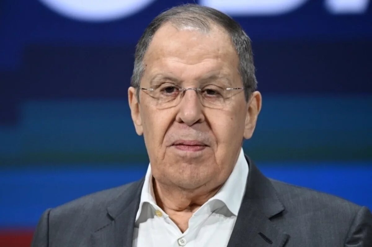    Лавров напомнил о боевых связях РФ и КНДР, говоря о ее помощи под Курском