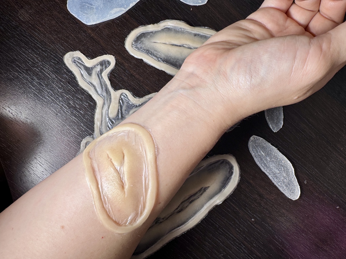 плоская инкапсулированная накладка