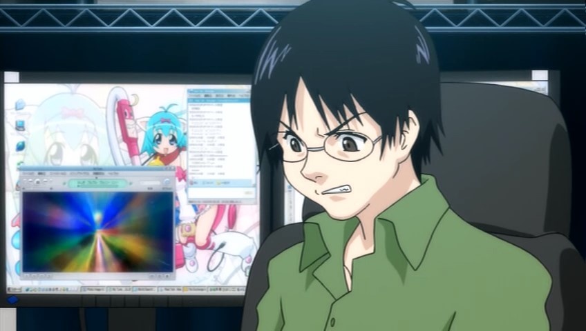 Некоторые детали книги минимизированы - в аниме Ямазаки простой отаку, а в книге - злостный лоликонщик. 