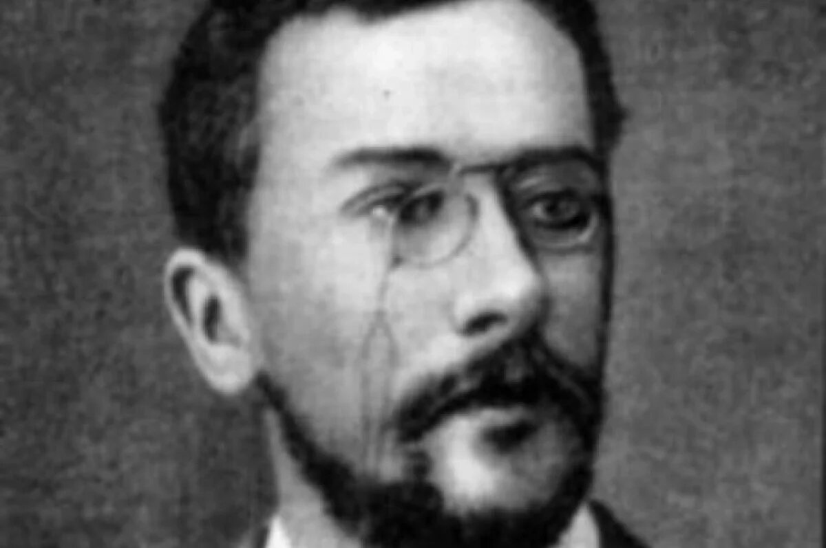    Гений и чудовище.