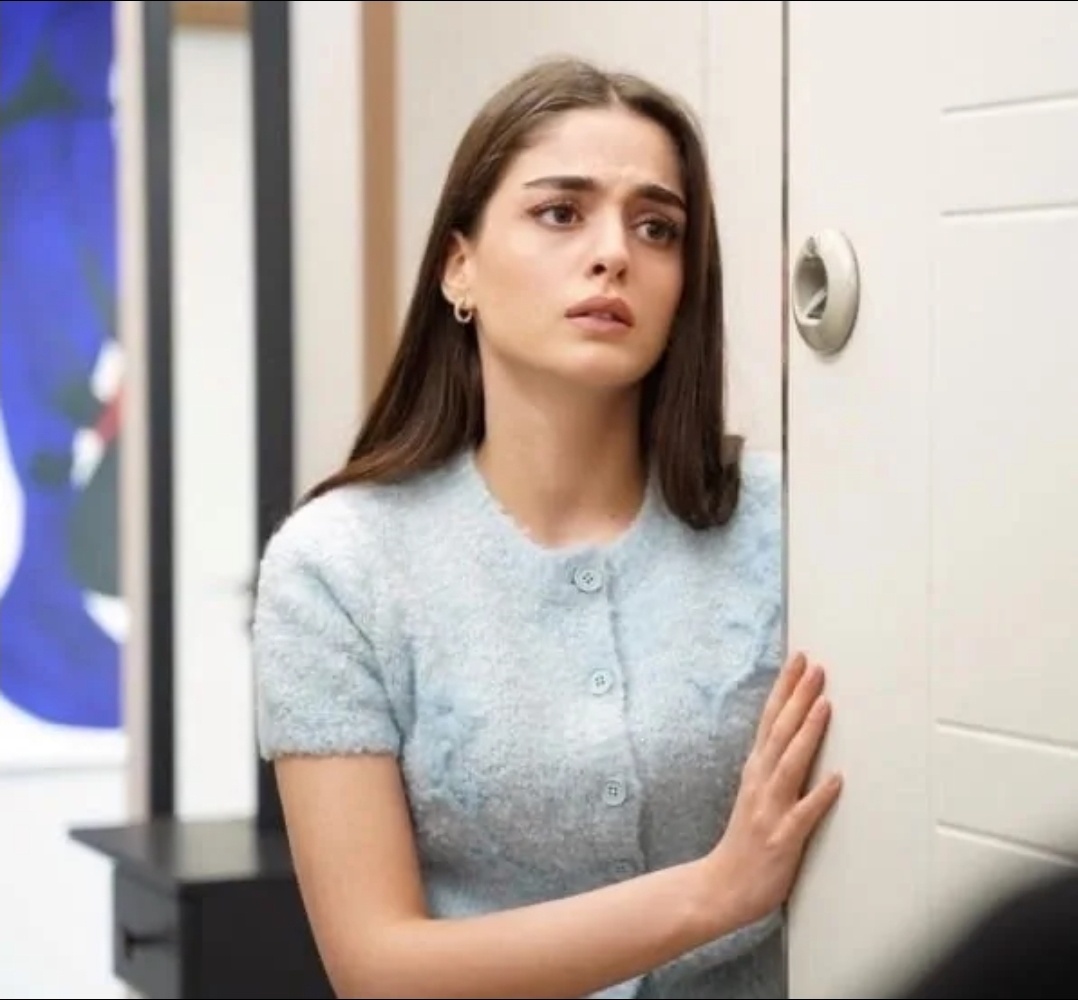 Кадр из сериала "Зимородок"