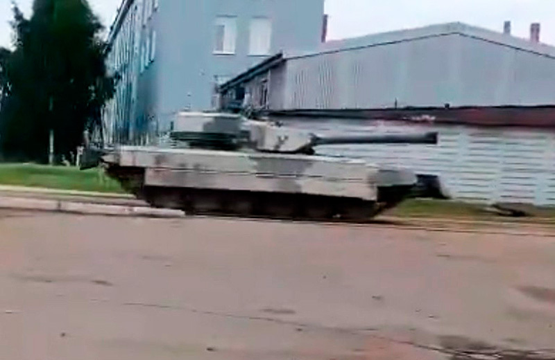 Танки-роботы «Штурм» – Безэкипажный штурмовой «взвод» из советских Т-72