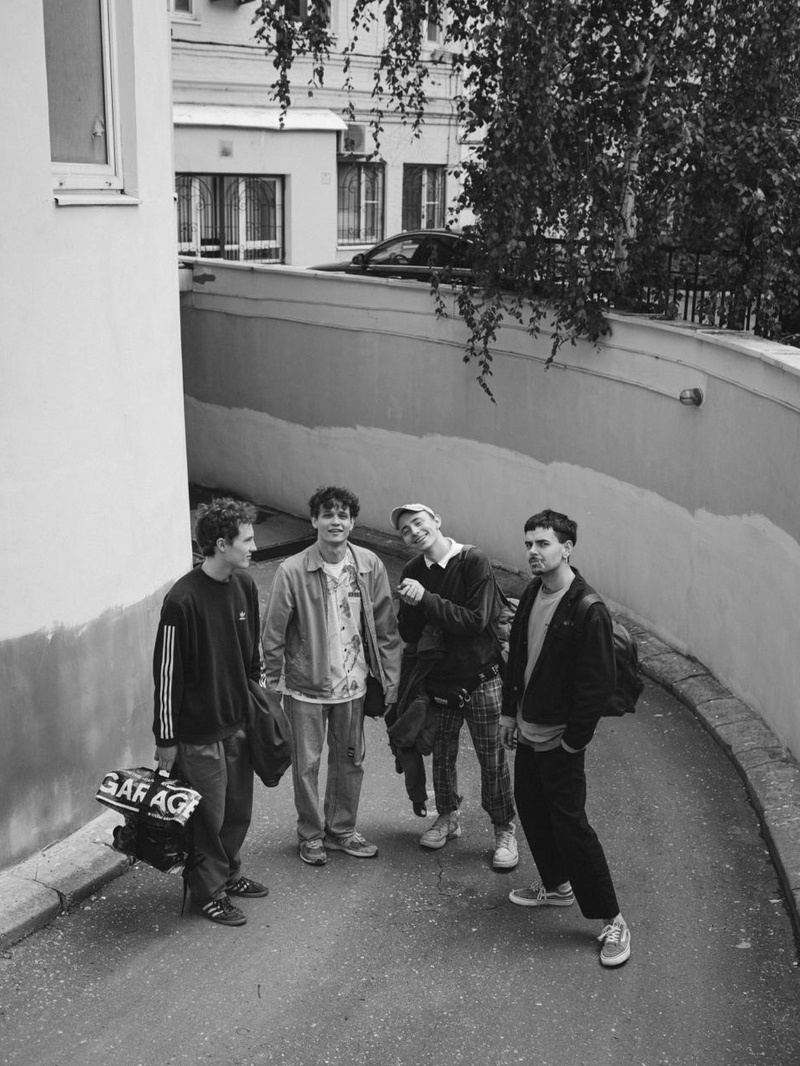 Листайте вправо, чтобы увидеть больше изображений