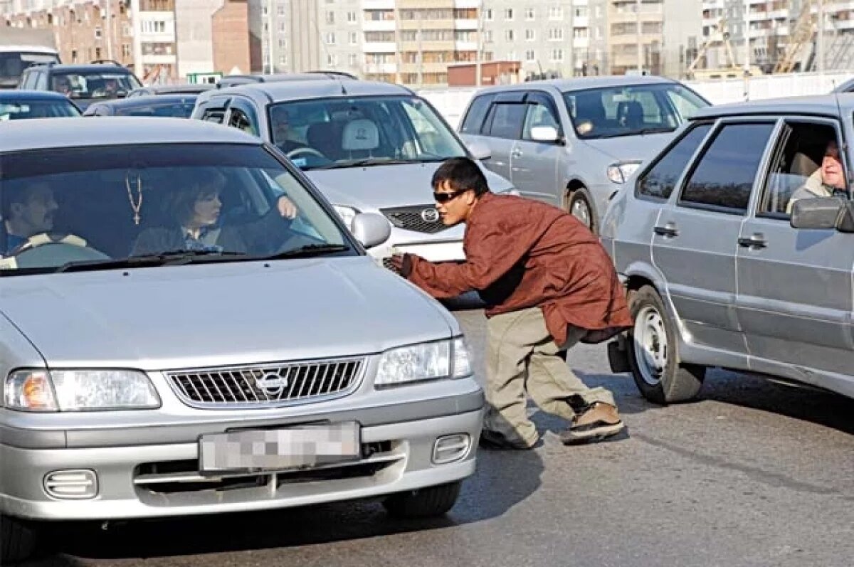    Запрет на приставания к прохожим собираются ввести в Нижегородской области