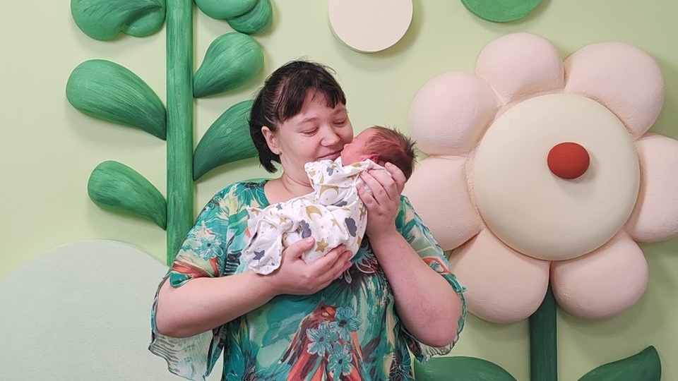 Сравняла счет: К тридцати годам ростовчанка родила десятерых детей