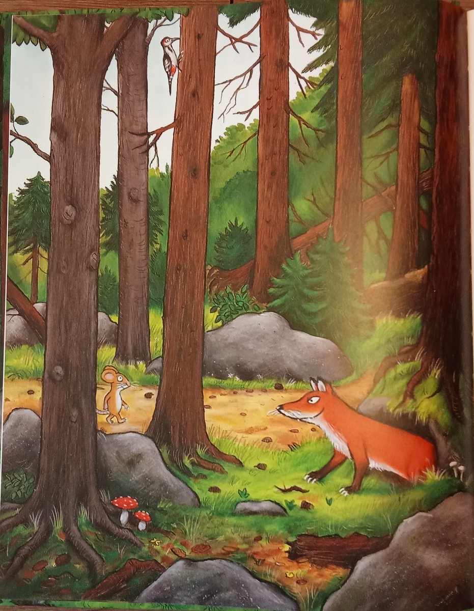 Мышонок встретил лису.