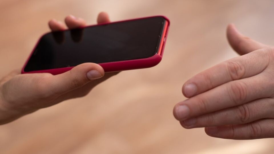    Телефон. Источник: Анна Меньшикова, ТОЛК